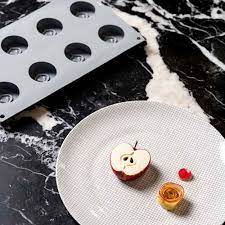[PAV-GG068] MOLDE GOURMAND SILICONA GG068 MEDIA MANZANA
